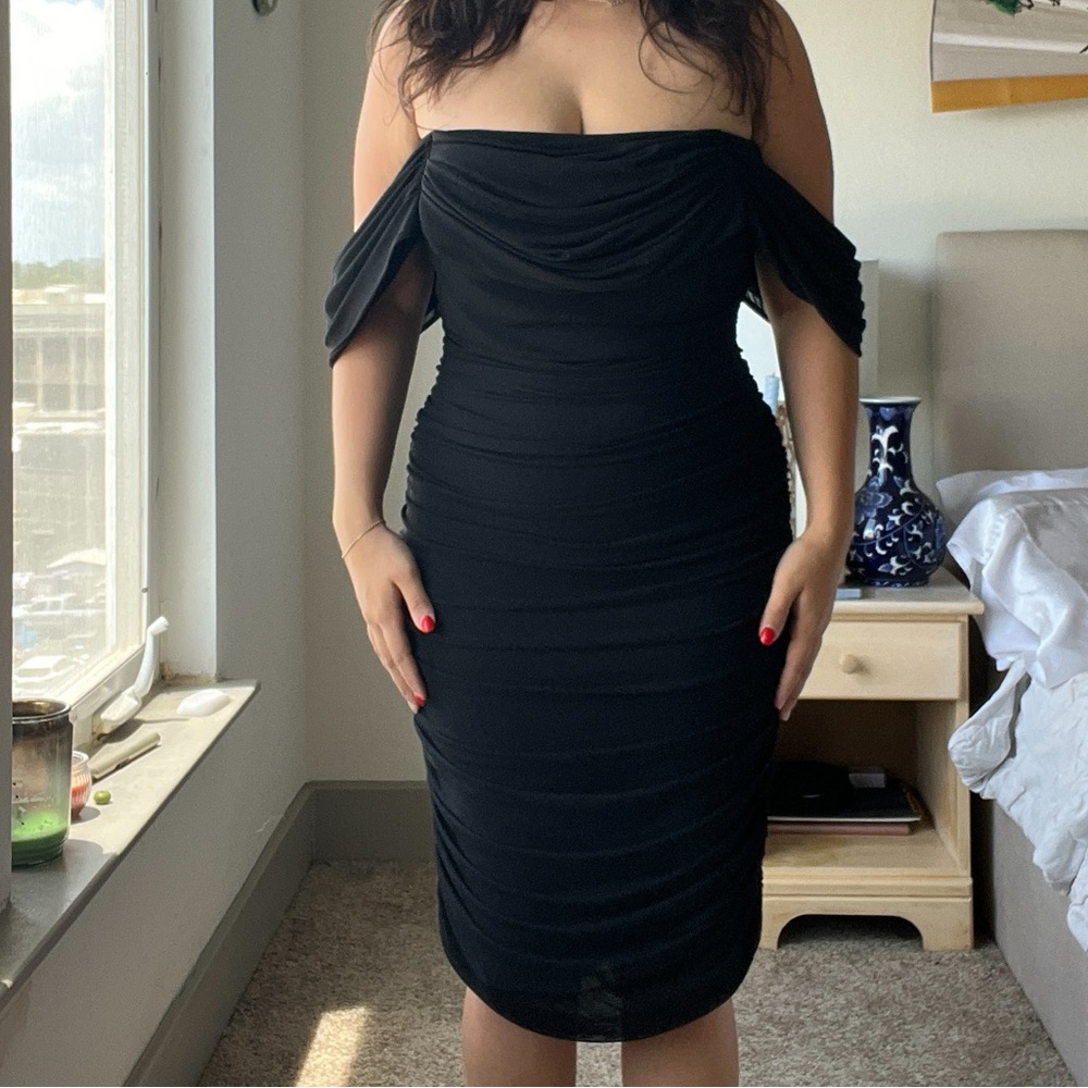 Fashion Nova Black Bandage midi-length Bodycon